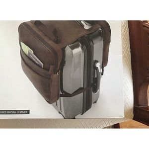 Brookstone Sidekick Pro Saddle, Messenger.